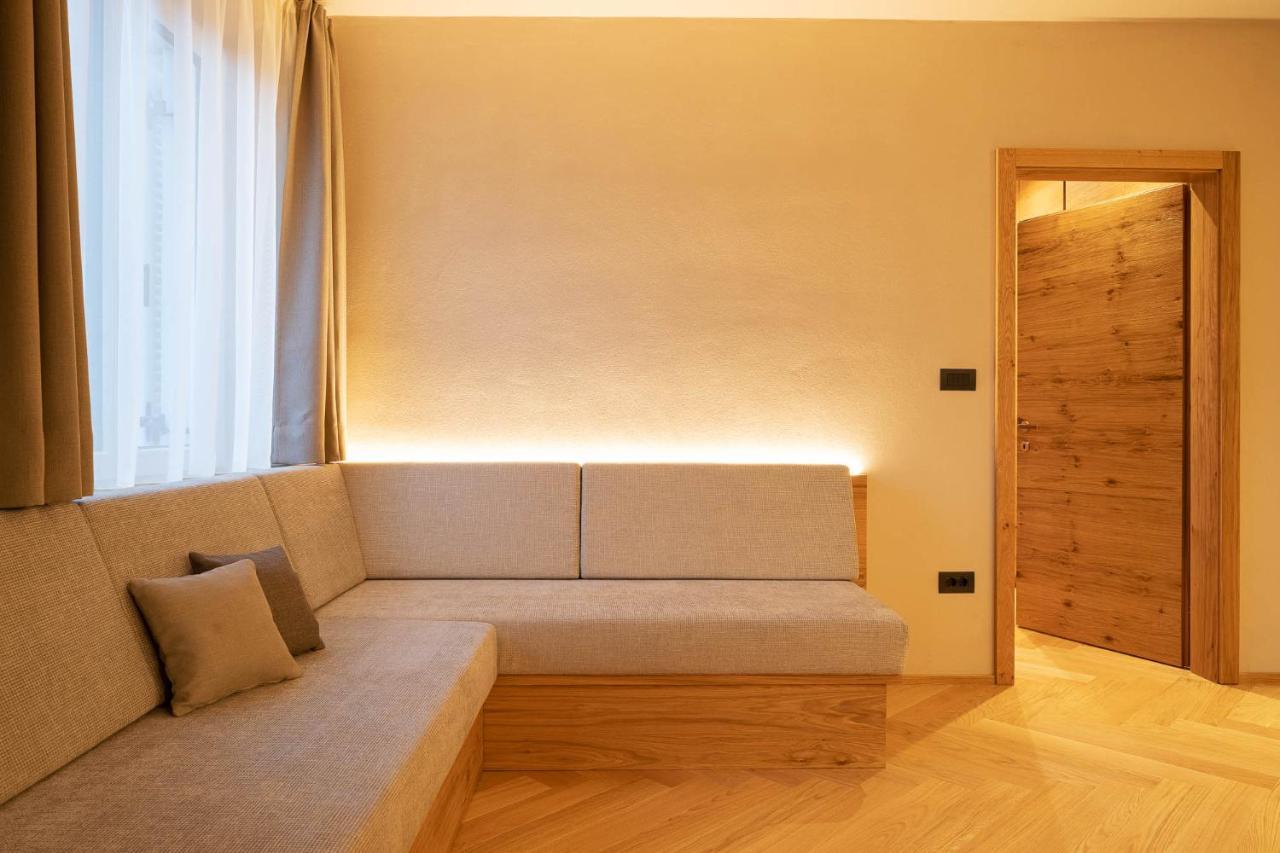 Ladurner Suites ميرانو المظهر الخارجي الصورة
